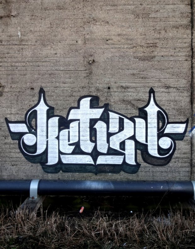 Graffiti Bombing - Photo by Ket124