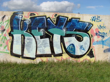 Graffiti Wall - Photo by Keys