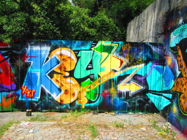 Graffiti Wall in Yalta - Photo by Keysss (2013)