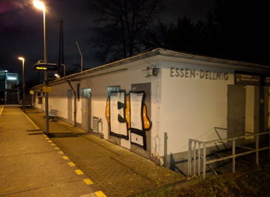 Graffiti Bombing - Photo by Kico_one - Ei, Eier, Eicrew