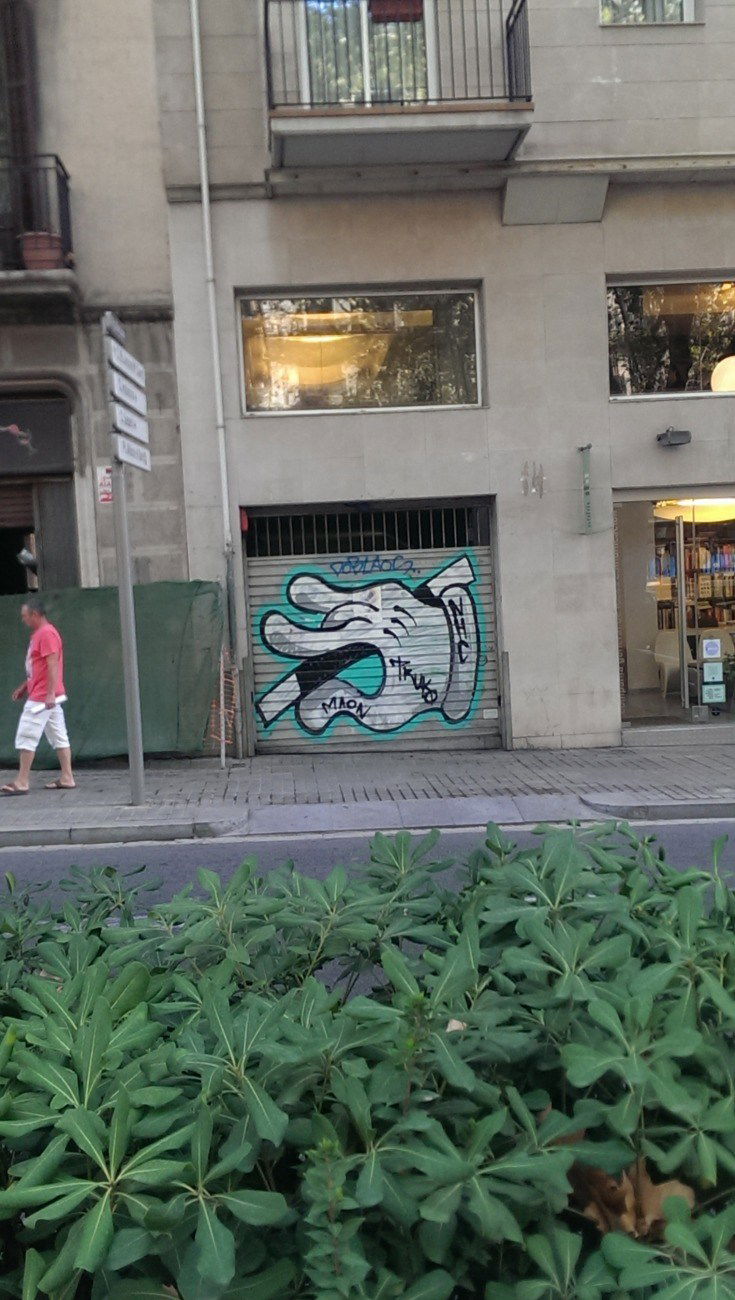 Graffiti Bombing in Barcelona - Photo by Kico_one - Barcelona, Spain, Catalonia