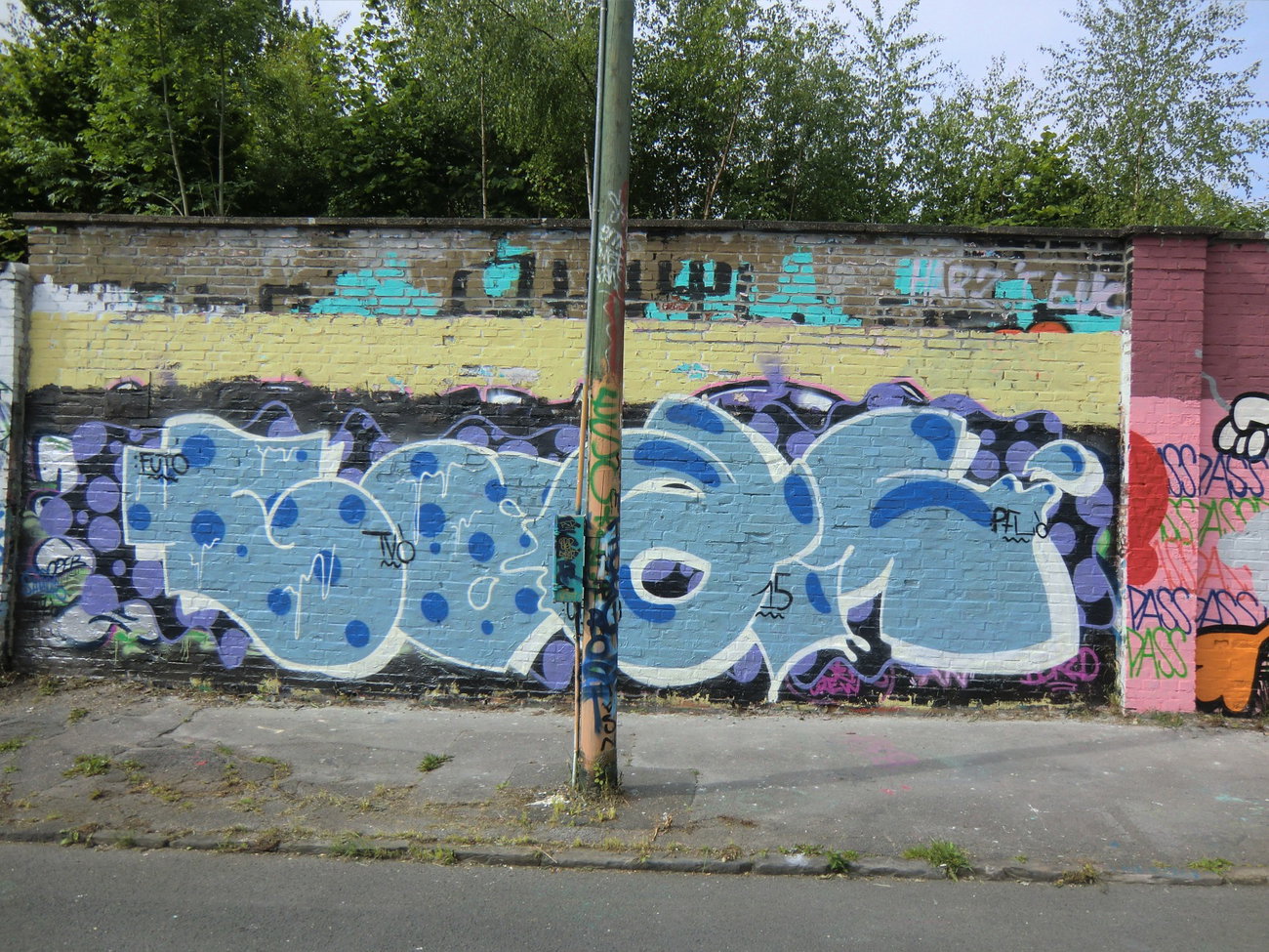 Graffiti Wall in Essen - Photo by Kico_one - Essen, Cva, Cvas (2015)