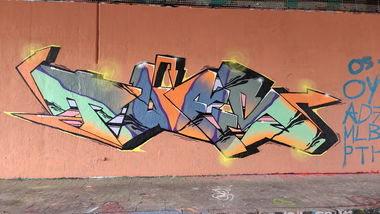 Graffiti Wall in Essen - Photo by Kico_one - Essen, Giradetstrasse (2023)