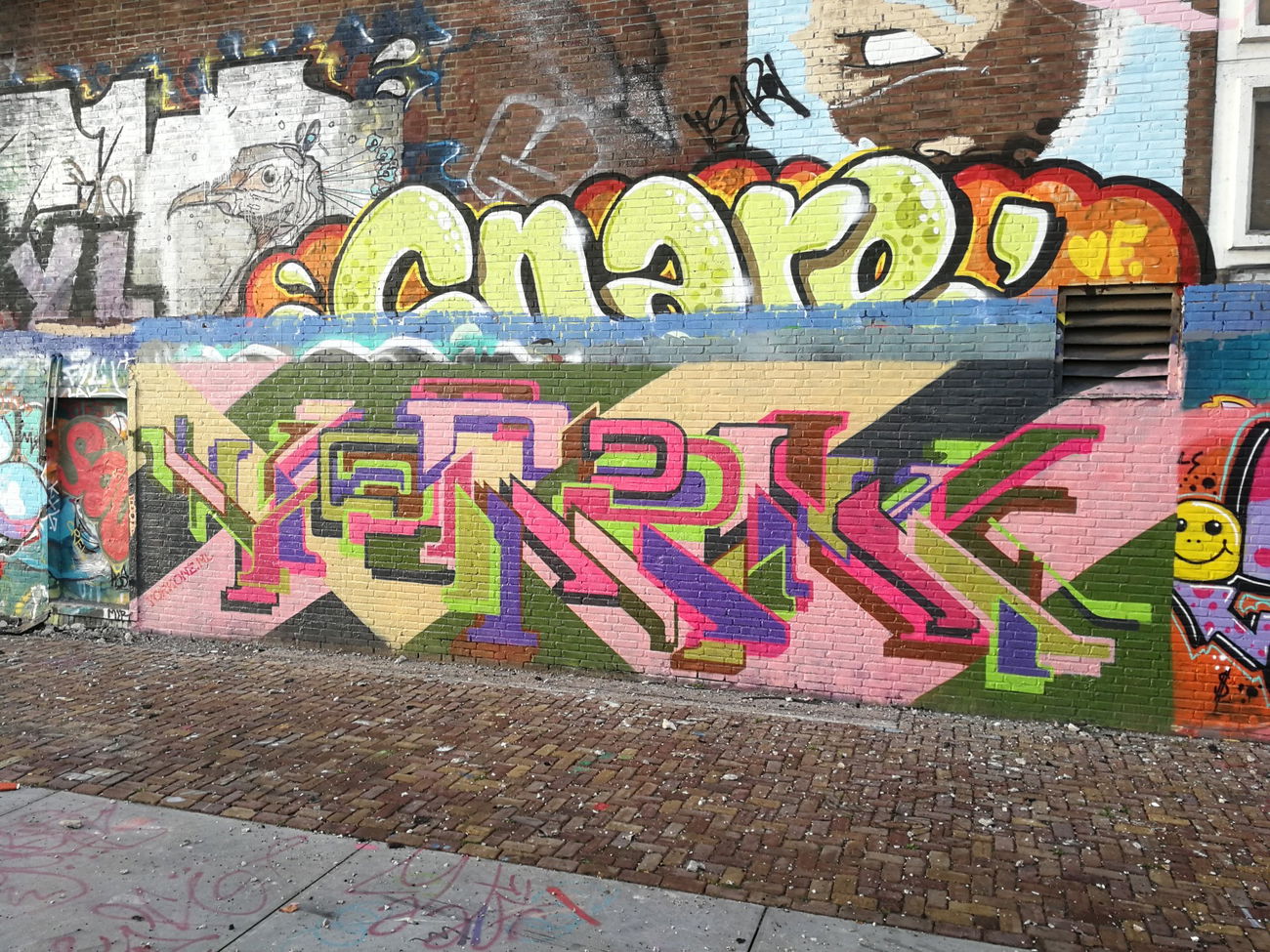 Graffiti Wall in Amsterdam - Photo by Kico_one - Amsterdam, Netherlands