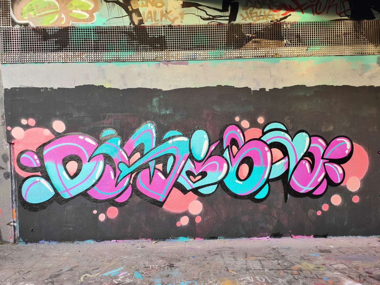 Graffiti Wall - Photo by Kico_one