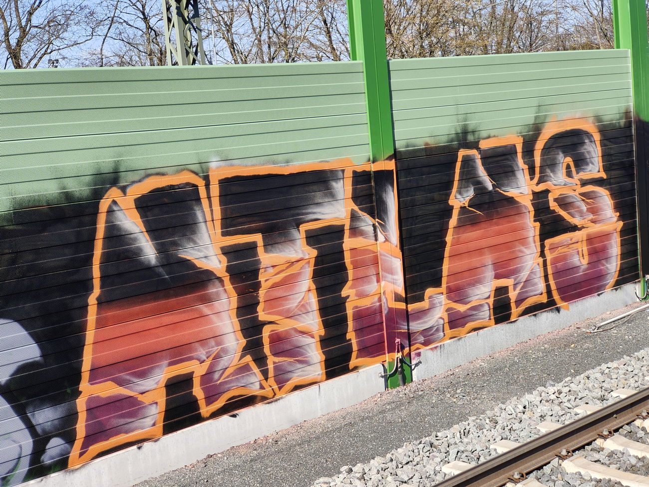 Graffiti Wall in Frankfurt - Photo by Kico_one