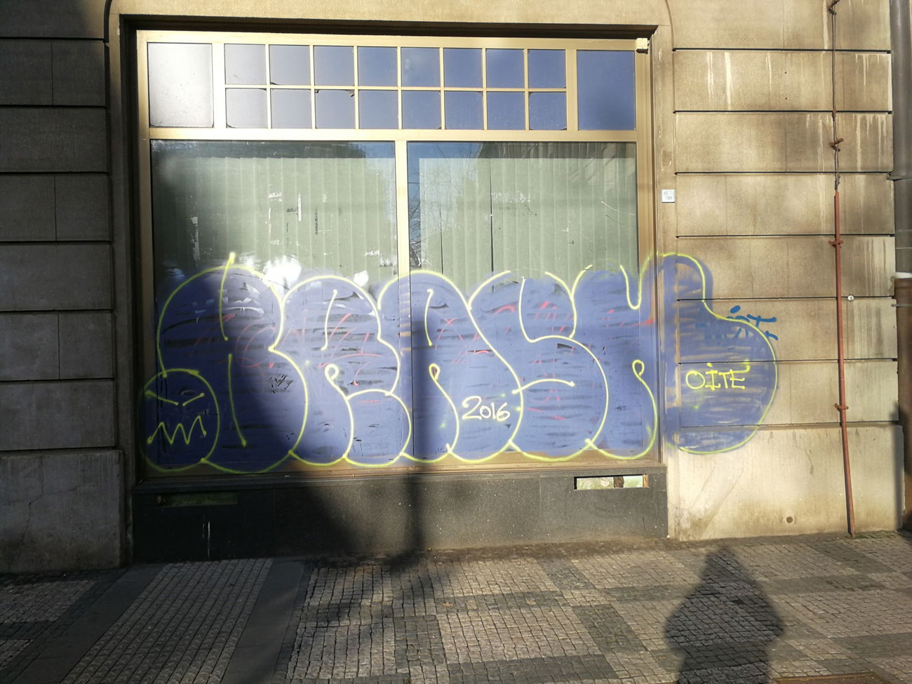 Graffiti Bombing in Prague - Photo by Kico_one - Prague, Praha