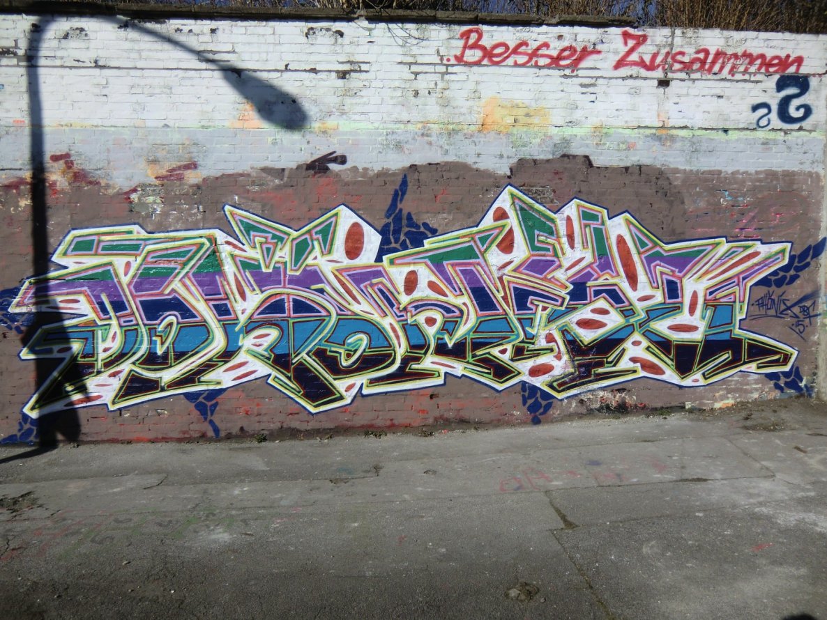 Graffiti Wall in Essen - Photo by Kico_one - Phönix, Dbf, Essen (2015)