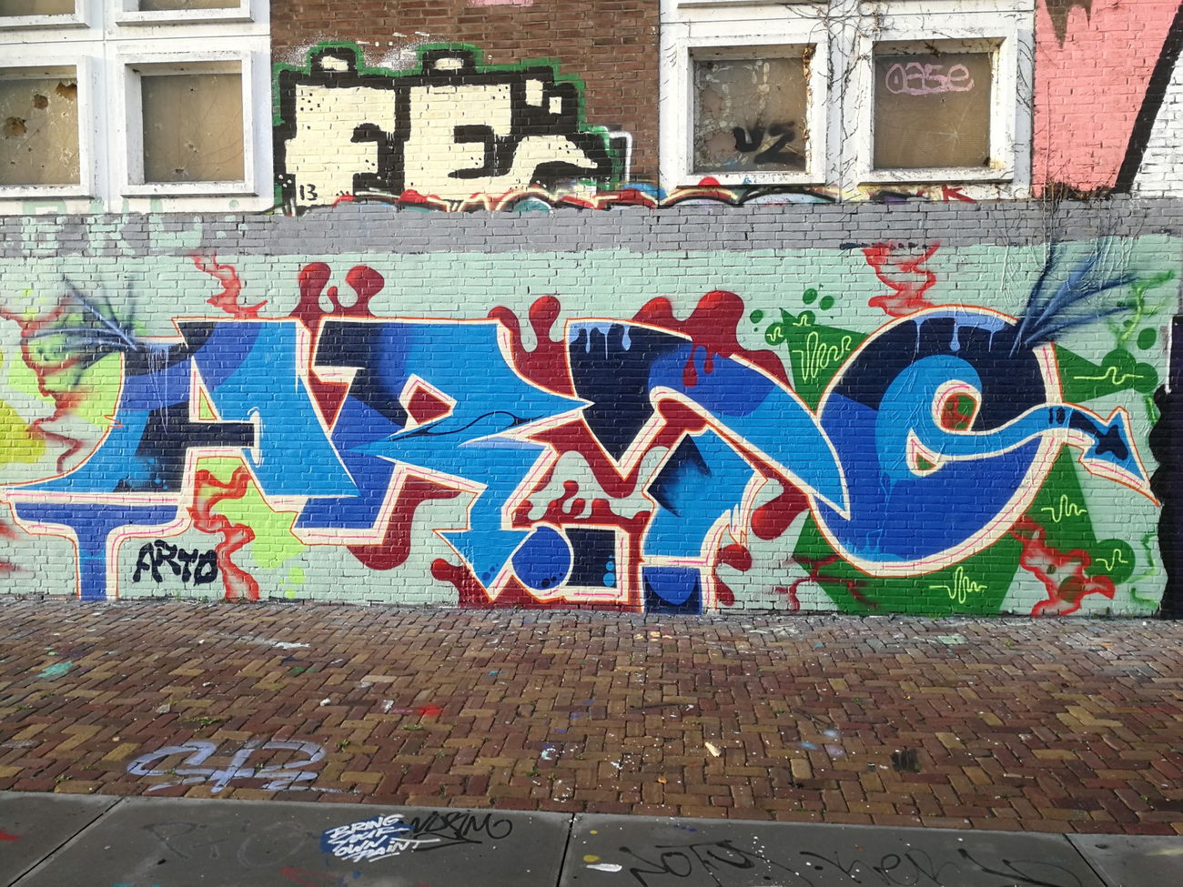 Graffiti Wall in Amsterdam - Photo by Kico_one - Amsterdam, Netherlands