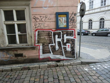 Graffiti Bombing in Prague - Photo by Kico_one - Prague, Praha, TCS