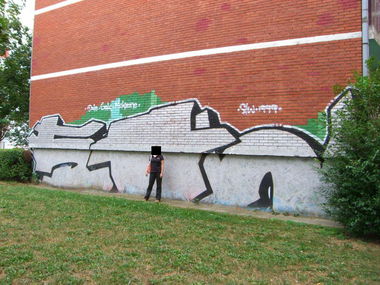 Graffiti Bombing in Osijek - Photo by Kico_one - STW (1999)