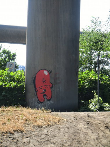 Graffiti Wall in Essen - Photo by Kico_one - Flying, Förtress (2013)
