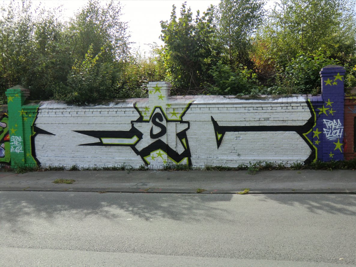 Graffiti Wall in Essen - Photo by Kico_one - Esc