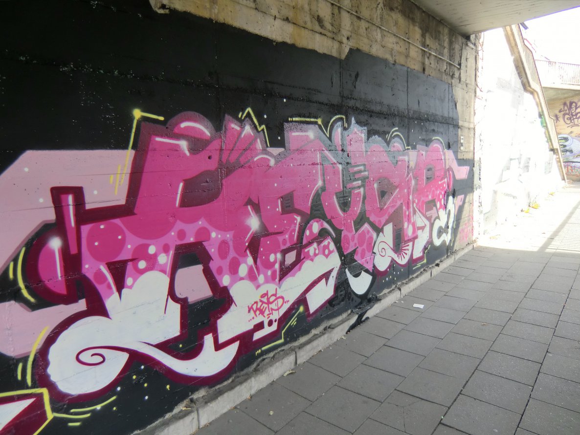 Graffiti Wall in Essen - Photo by Kico_one