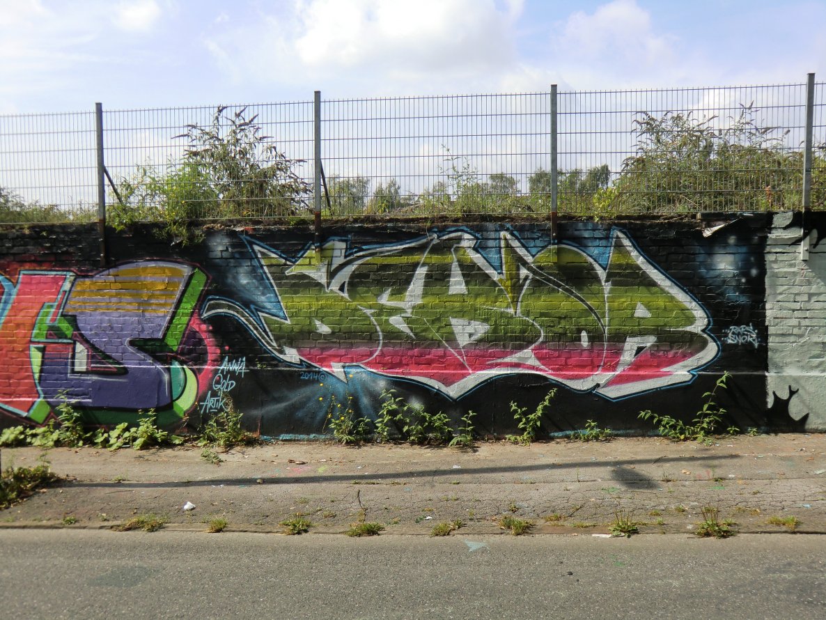 Graffiti Wall in Essen - Photo by Kico_one - Dekor, Essen (2014)