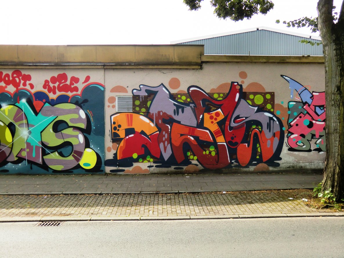 Graffiti Wall in Essen - Photo by Kico_one - Dfens, The, Top (2014)