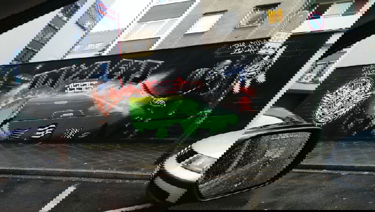 Graffiti Wall in Düsseldorf - Photo by Kico_one - Invaders, Paok, Düsseldorf