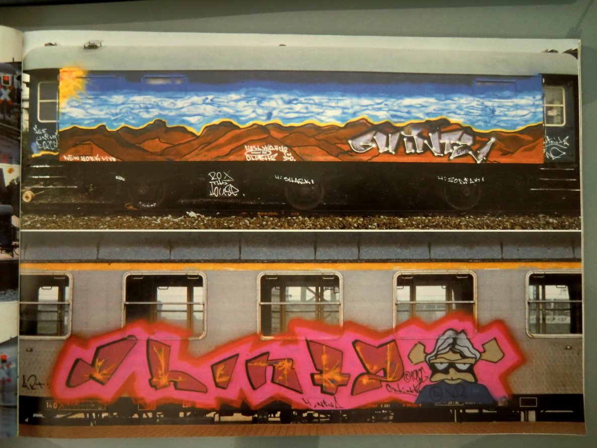 Graffiti Train in Dortmund - Photo by Kico_one - Chintz, Dortmund, Gott (1986)