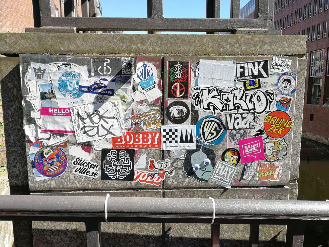 Graffiti Artwork in Hamburg - Photo by Kico_one - Hamburg, Stickers