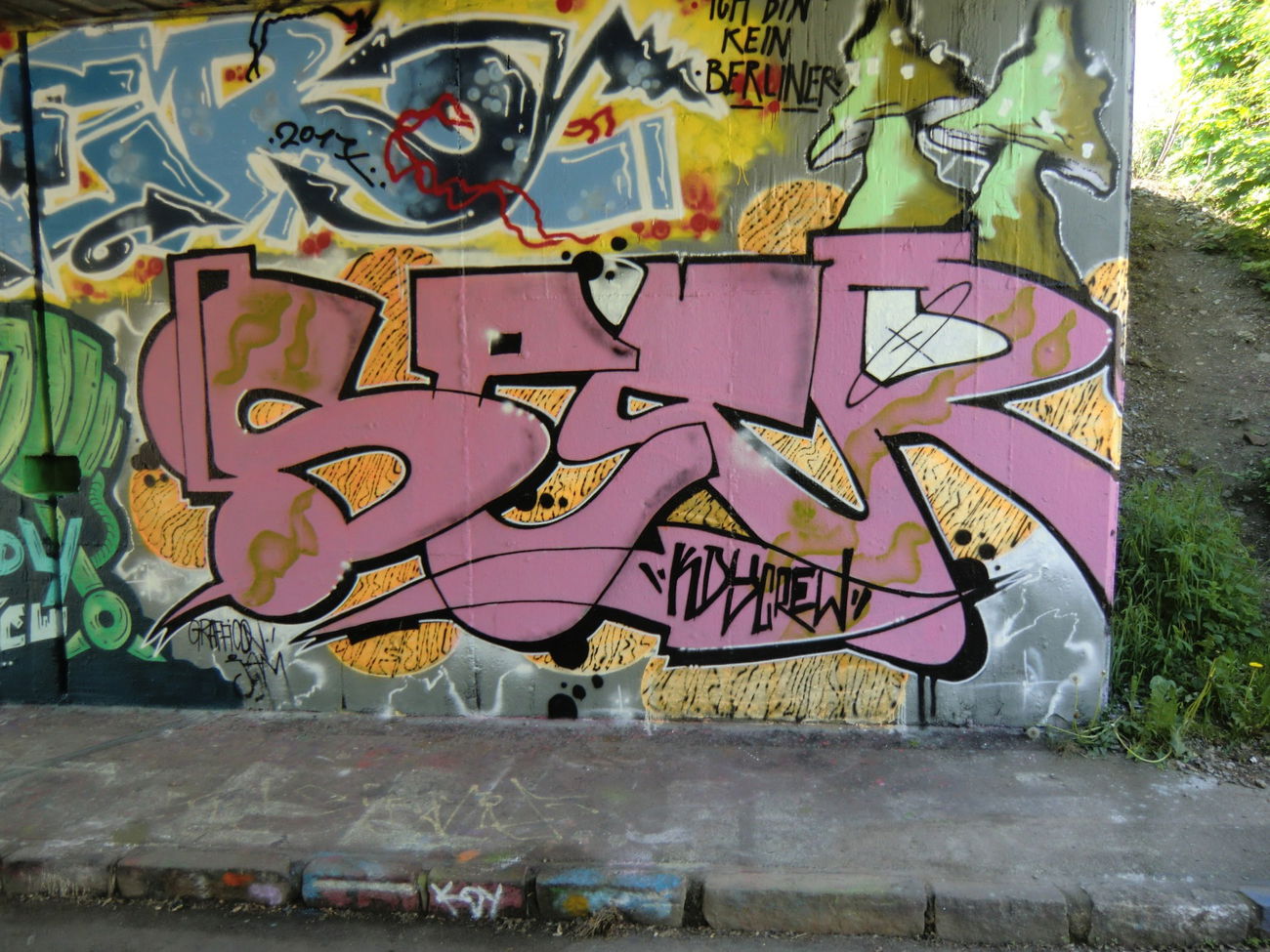 Graffiti Wall in Prague - Photo by Kico_one - Prague, Praha, Kdy