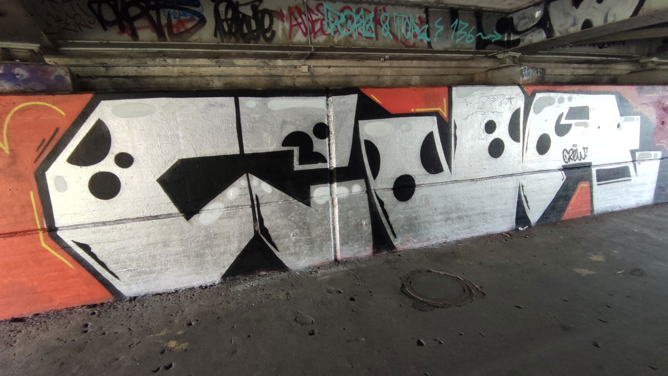 Graffiti Bombing in Essen - Photo by Kico_one (2021)