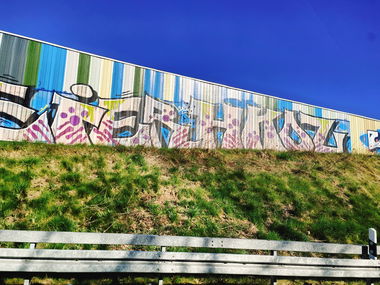 Graffiti Bombing in Essen - Photo by Kico_one