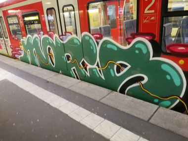 Graffiti Train in Essen - Photo by Kico_one