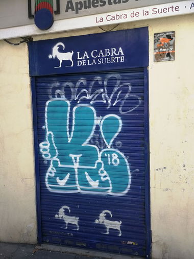 Graffiti Bombing in Madrid - Photo by Kico_one - Madrid, Espana