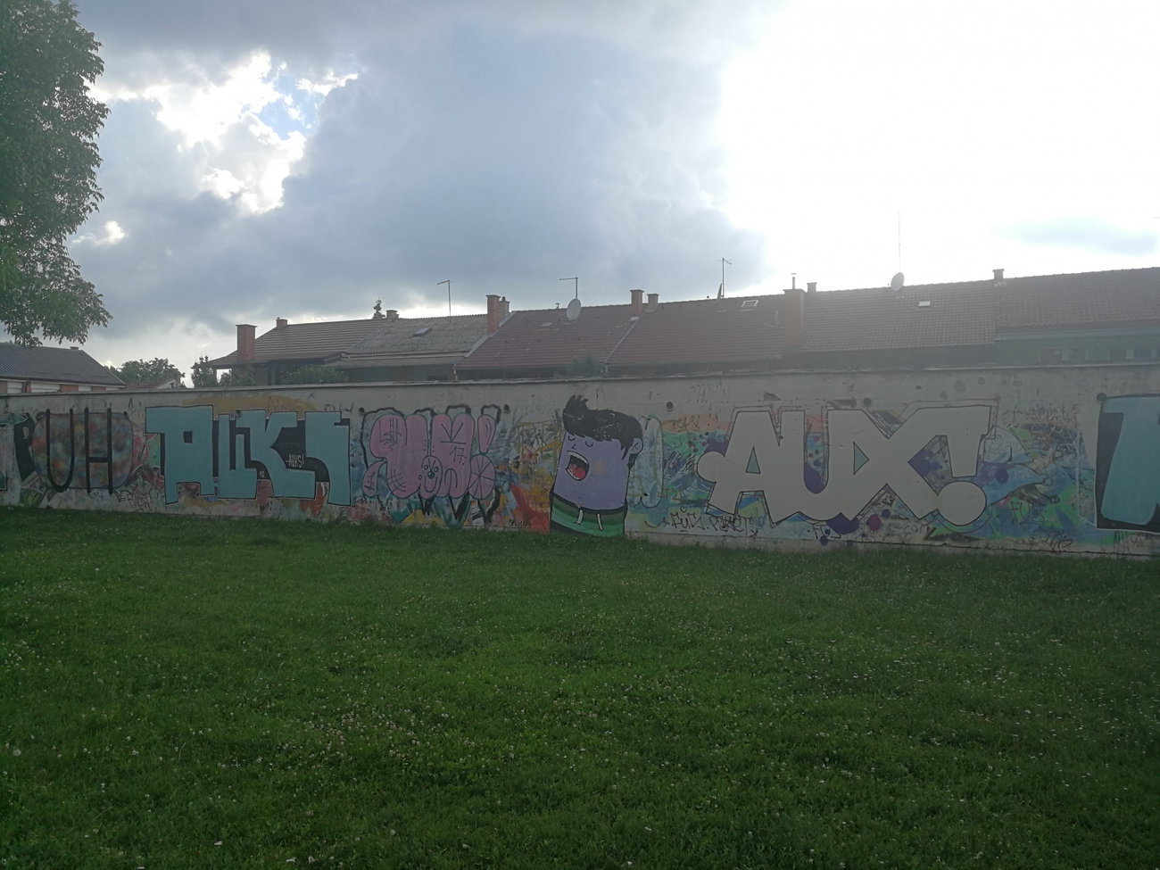 Graffiti Wall in Osijek - Photo by Kico_one - Osijek, Aux, Hu