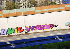 Graffiti Bombing in Essen - Photo by Kico_one