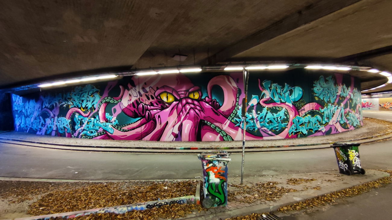 Graffiti Wall - Photo by Kico_one