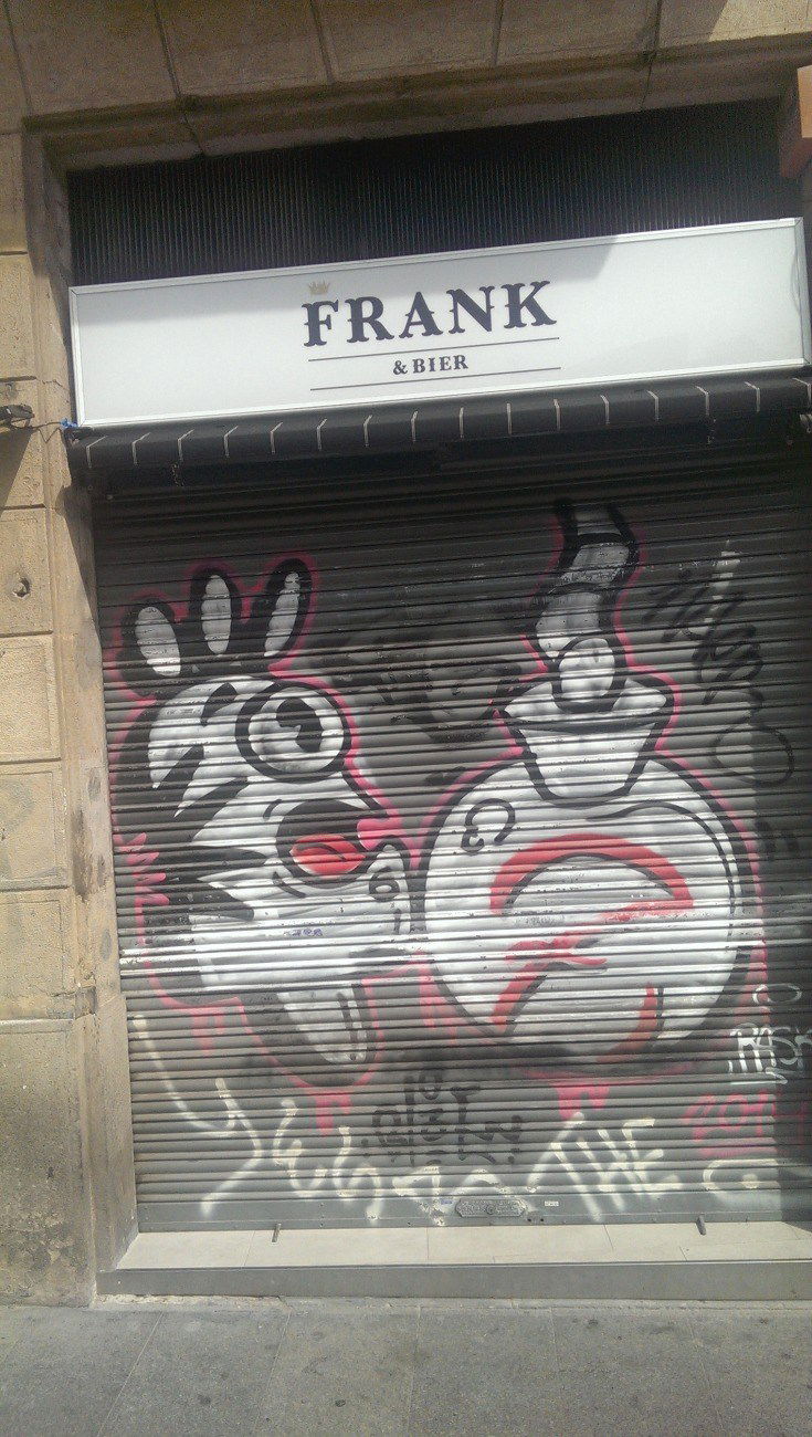 Graffiti Bombing in Barcelona - Photo by Kico_one - Barcelona, Spain, Catalonia