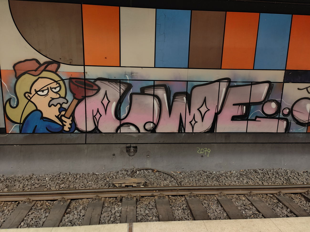 Graffiti Bombing in Frankfurt lokalbahnhof - Photo by Kico_one