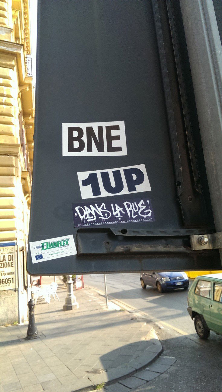 Graffiti Street Art in Napoli - Photo by Kico_one - Napoli, Italy, !uo