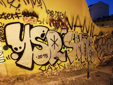 Graffiti Bombing in Lissabon - Photo by Kico_one - Lissabon, Portugal, Lisboa