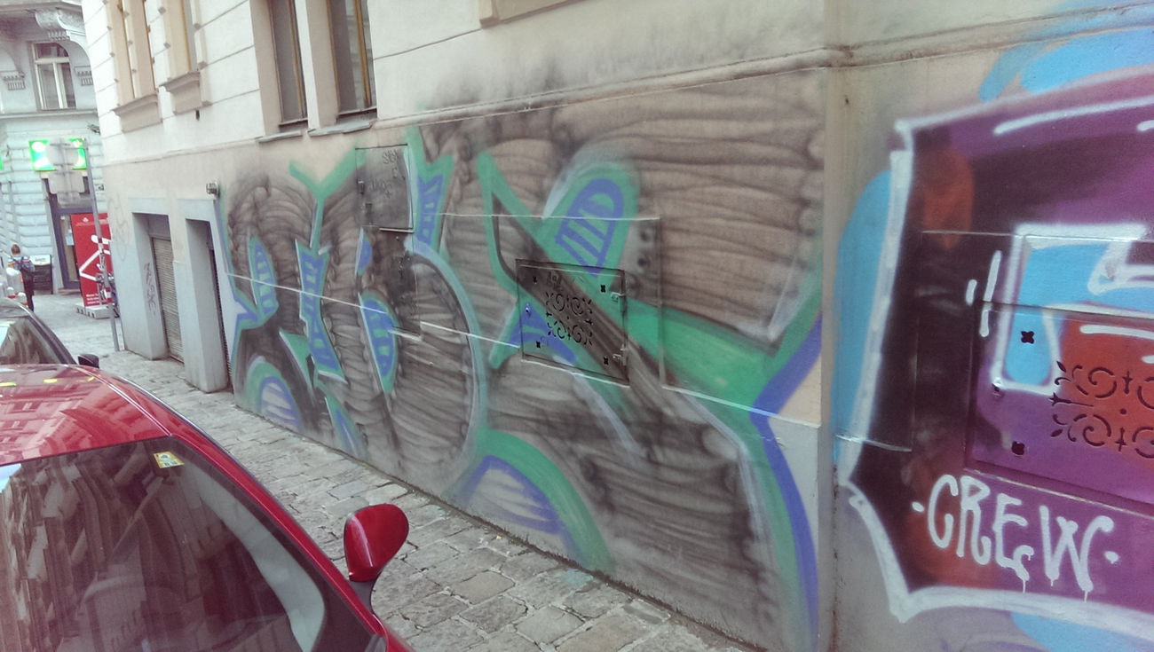 Graffiti Wall in Wien - Photo by Kico_one - Wien, Vienna, Austria