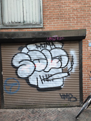 Graffiti Bombing in Enschede - Photo by Kico_one