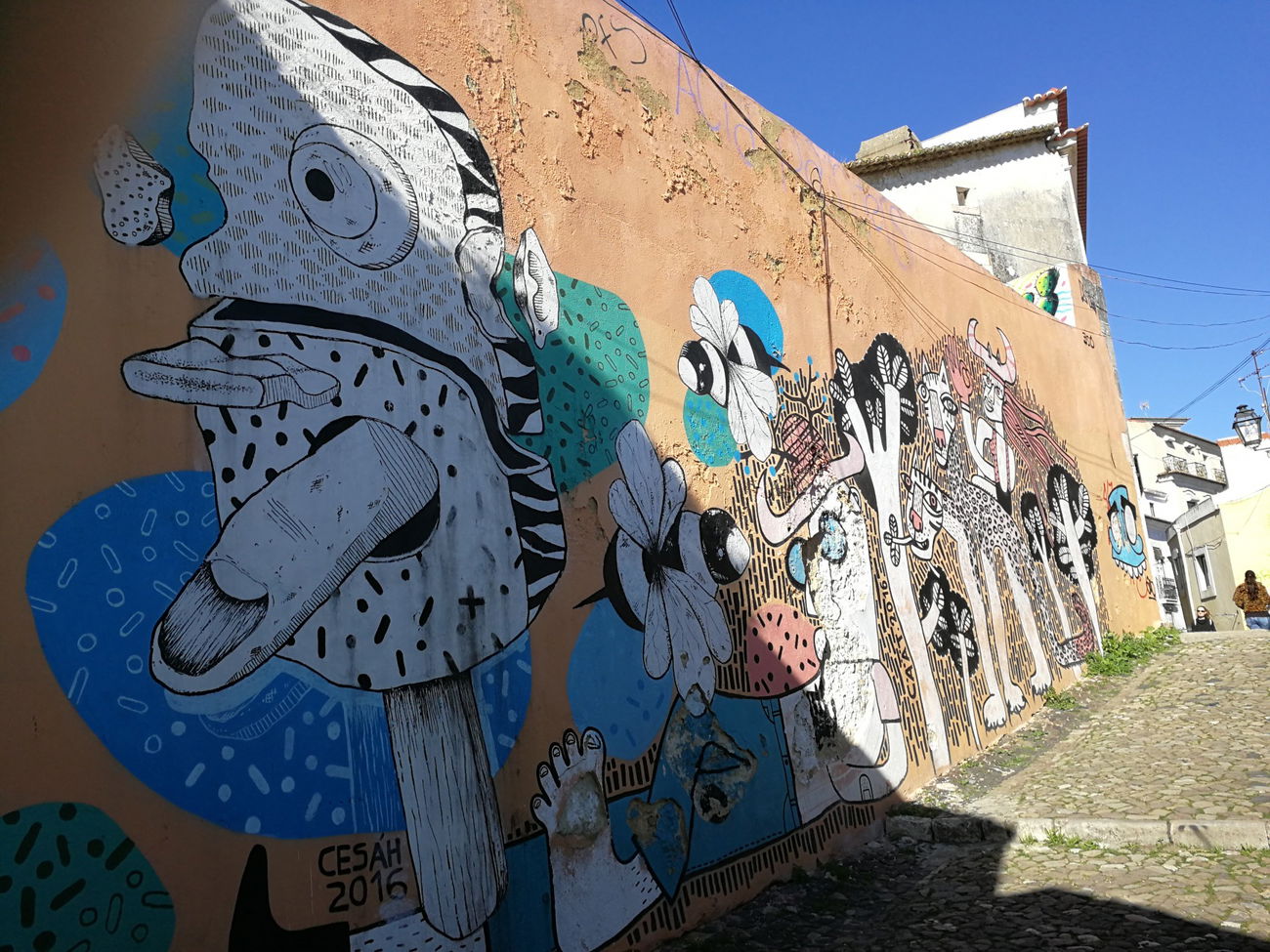 Graffiti Street Art in Lissabon - Photo by Kico_one - Lissabon, Lisboa, Portugal