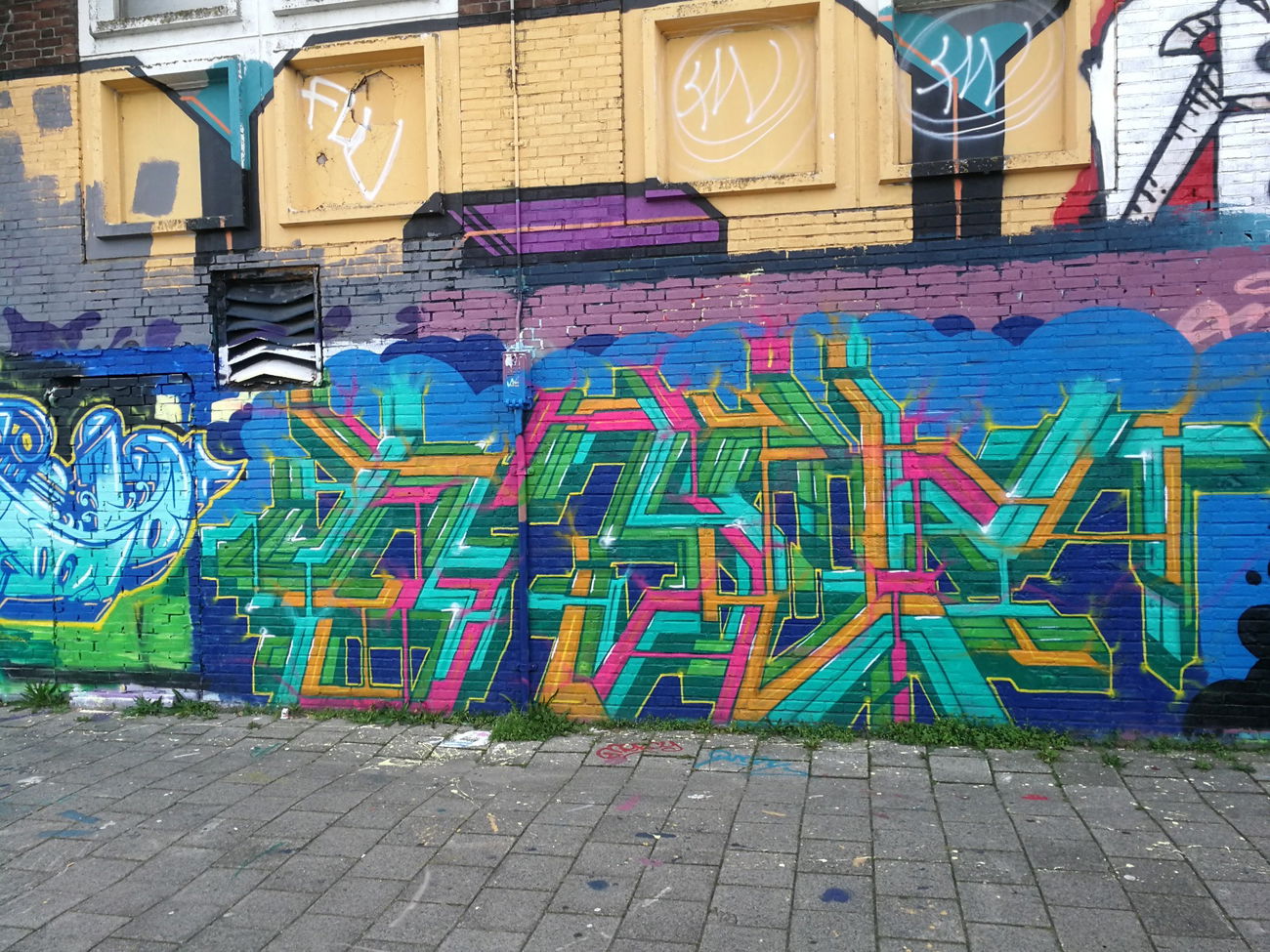 Graffiti Wall in Amsterdam - Photo by Kico_one - Amsterdam, Netherlands