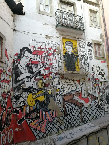 Graffiti Street Art in Lissabon - Photo by Kico_one - Lissabon, Portugal, Lisboa