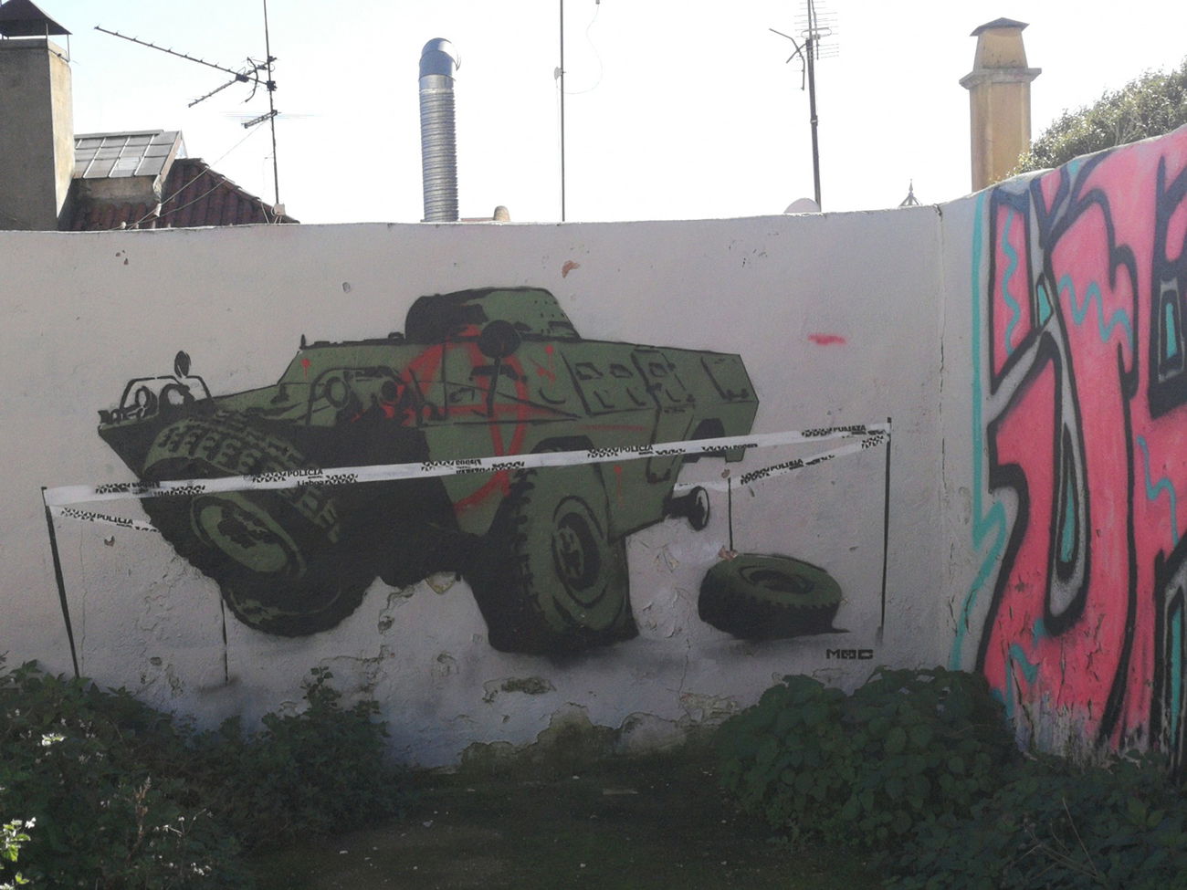 Graffiti Street Art in Lissabon - Photo by Kico_one - Lissabon, Lisboa, Portugal