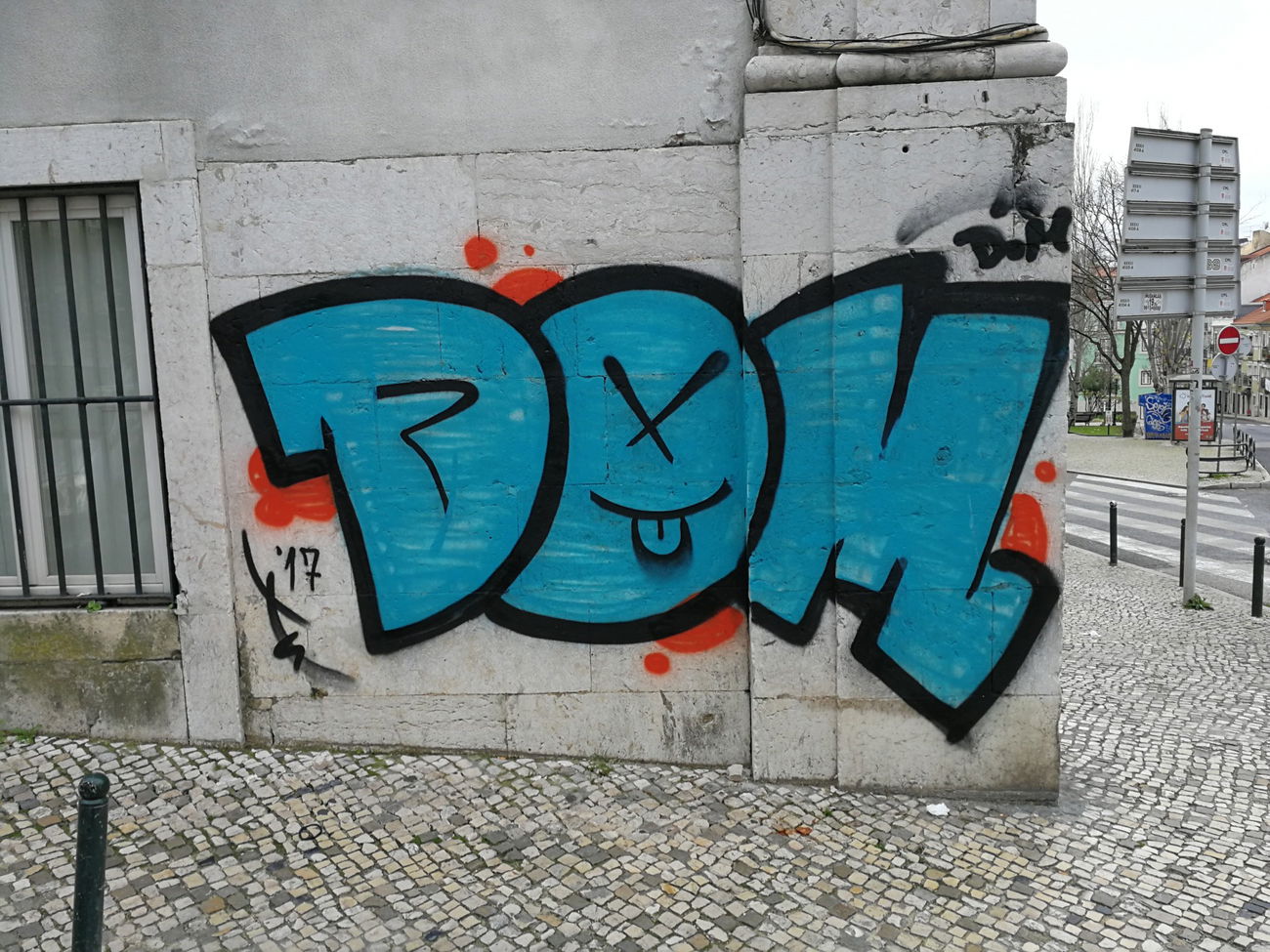 Graffiti Bombing in Lissabon - Photo by Kico_one - Lissabon, Portugal, Lisboa