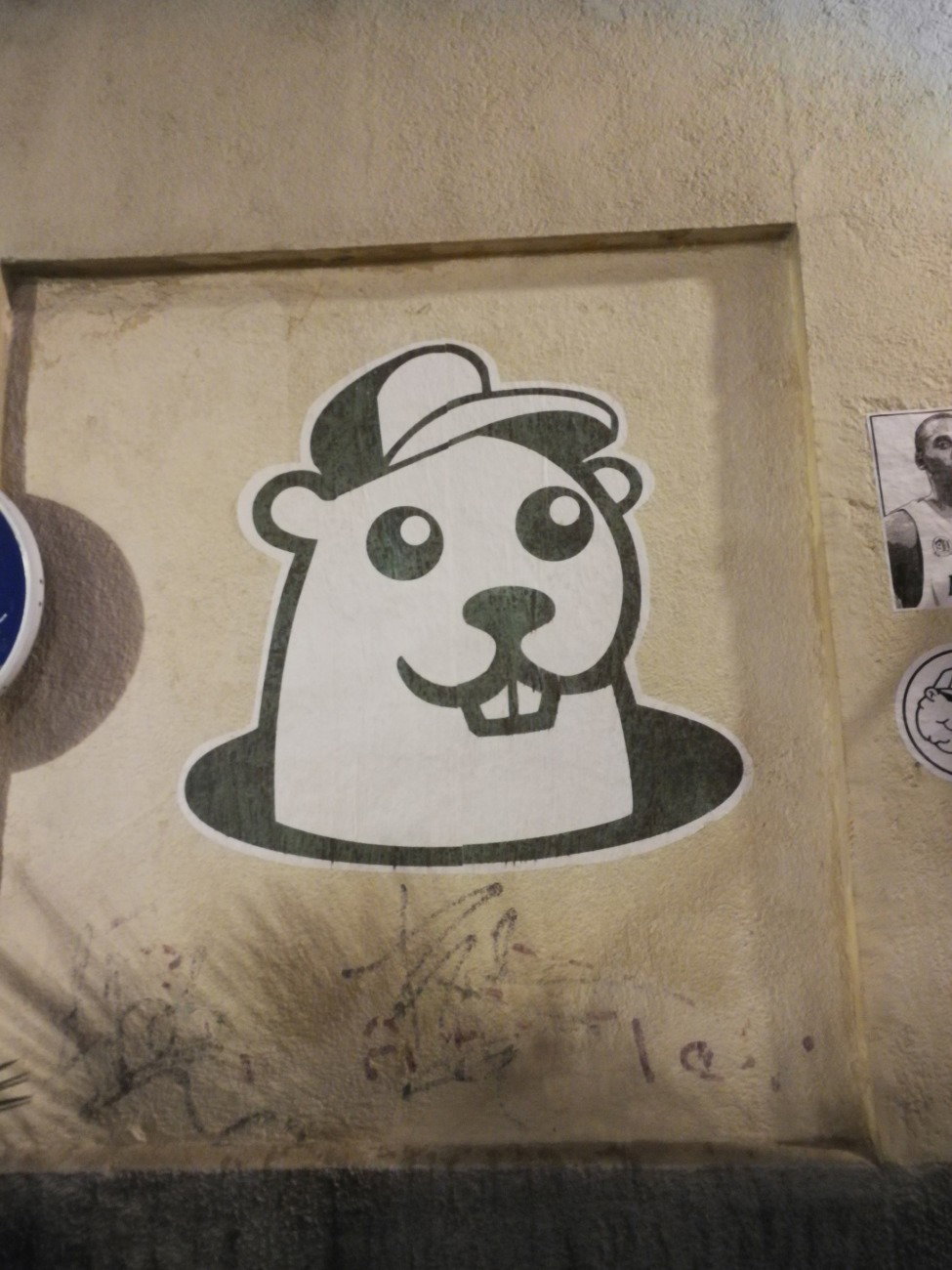 Graffiti Street Art in Madrid - Photo by Kico_one - Madrid, Espana