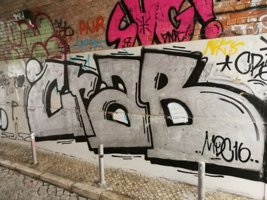 Graffiti Bombing in Lissabon - Photo by Kico_one - Lissabon, Portugal, Lisboa