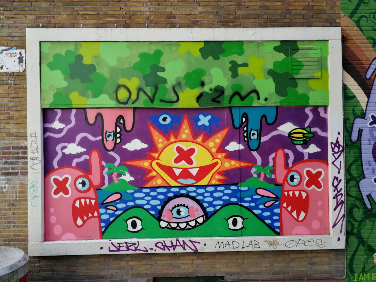 Graffiti Street Art in Rotterdam - Photo by Kico_one - Rotterdam, Oxalien