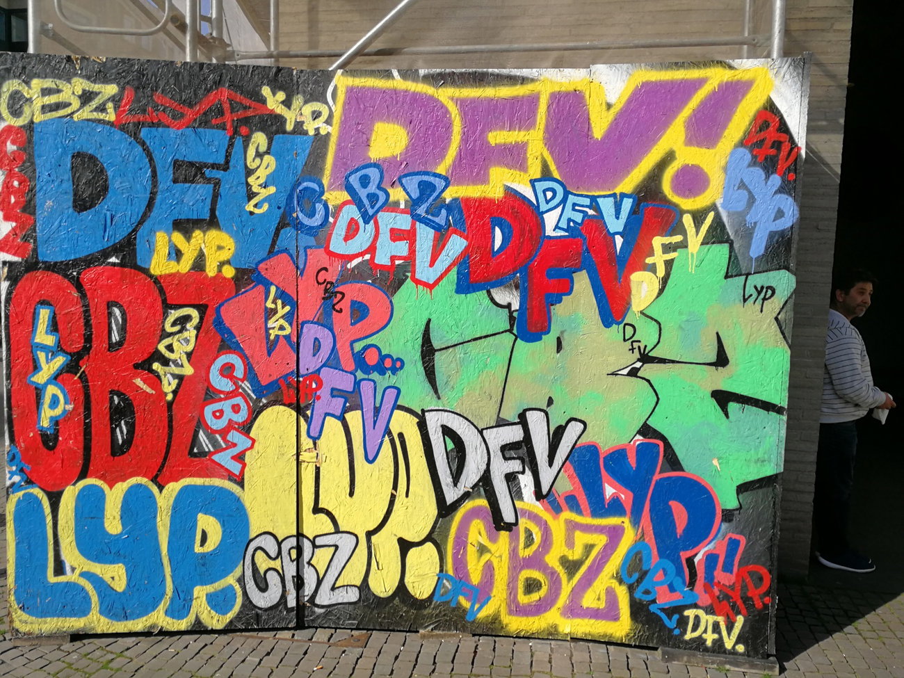 Graffiti Wall in Köln - Photo by Kico_one - Köln, Cologne, Lyp