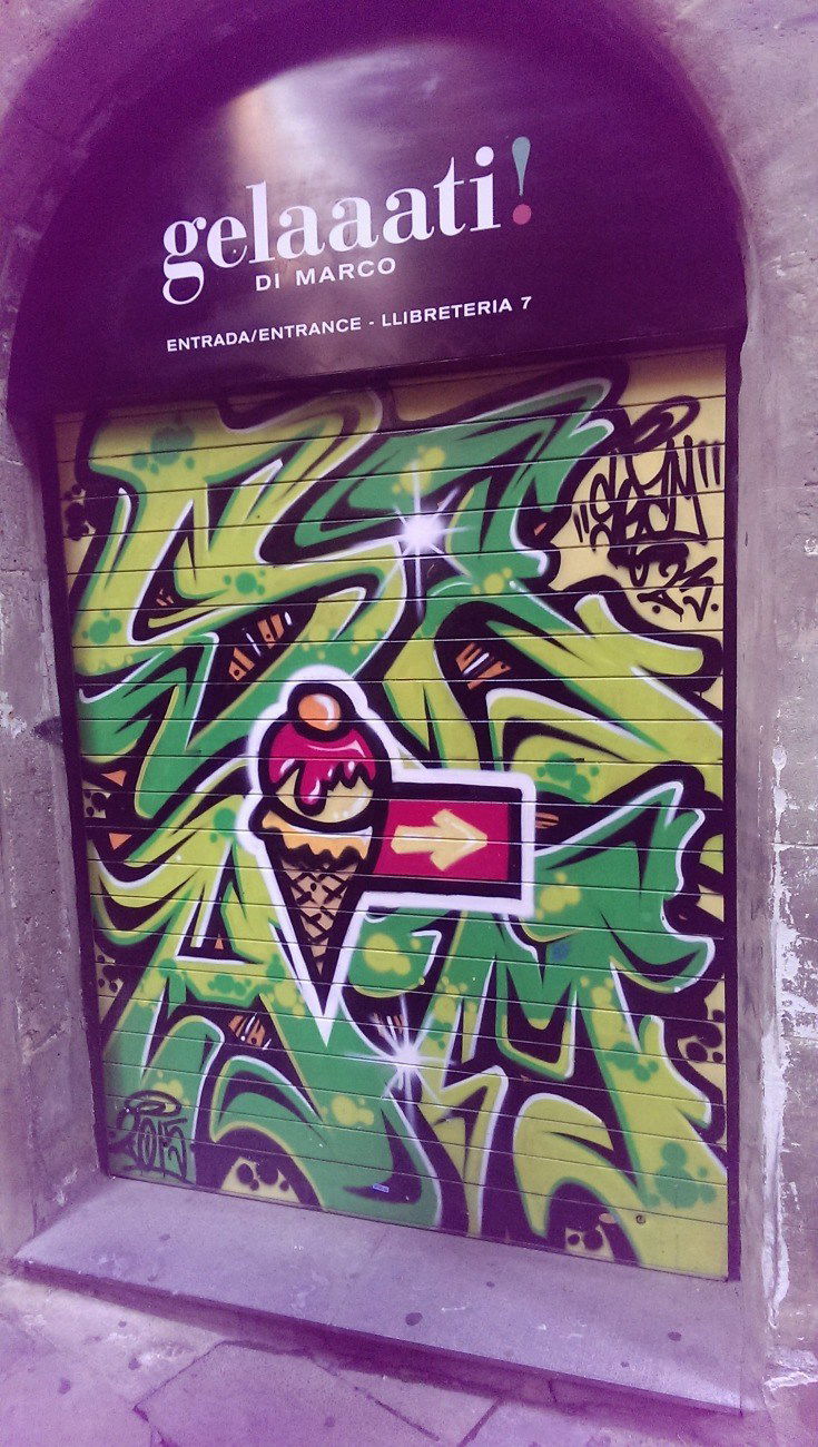 Graffiti Bombing in Barcelona - Photo by Kico_one - Barcelona, Spain, Catalonia