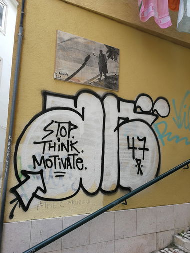 Graffiti Bombing in Lissabon - Photo by Kico_one - Lissabon, Portugal, Lisboa