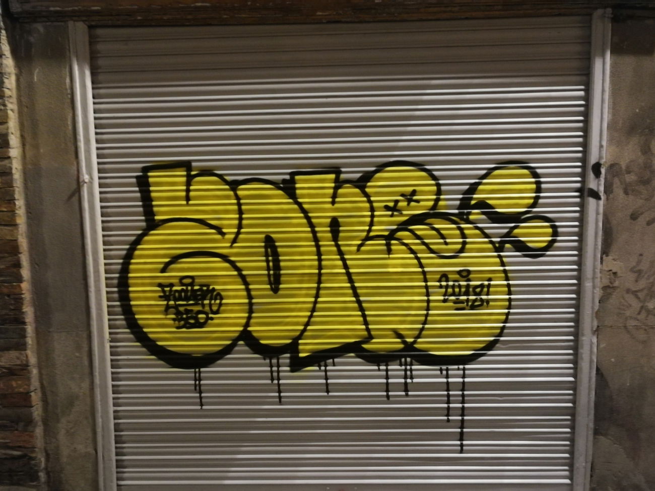 Graffiti Bombing in Madrid - Photo by Kico_one - Madrid, Espana