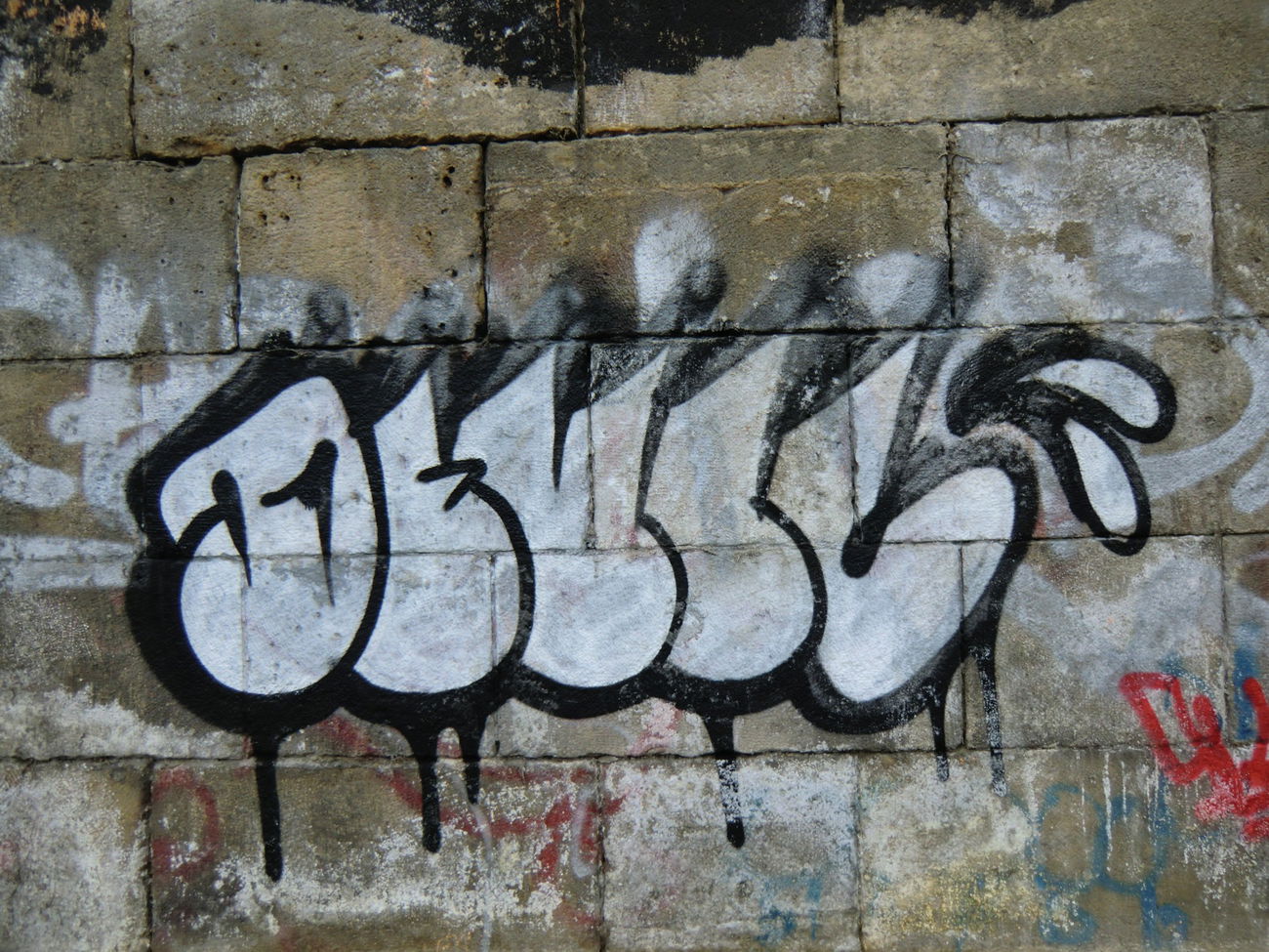 Graffiti Bombing in Wien - Photo by Kico_one - Wien, Österreich, Vienna (2016)